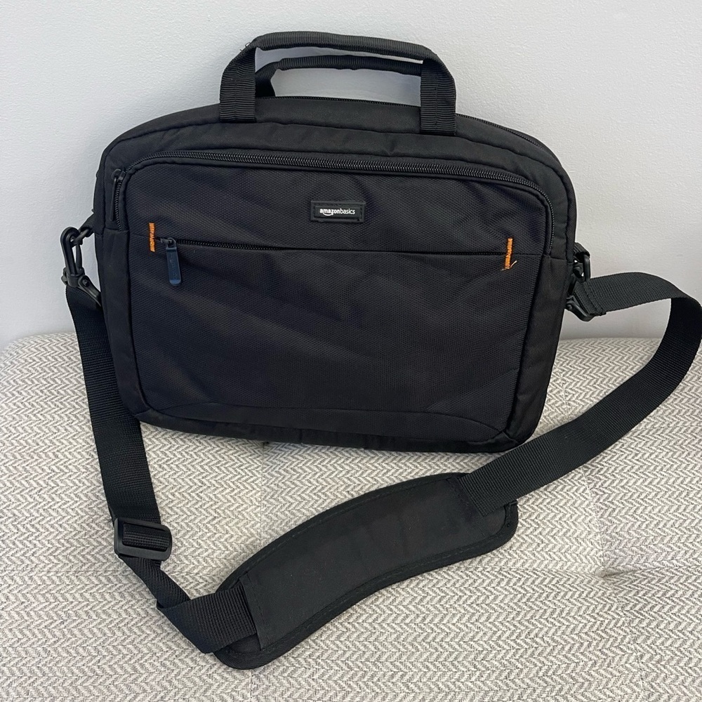 Amazon Basics 14-Inch Laptop Macbook and Tablet Shoulder Bag Black Laptop Bag